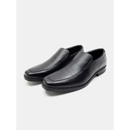 THOMAS CRICK Men Textured Premium Leather Formal Slip-On Shoes-picture-20