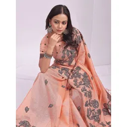 THREAD BOX Floral Linen Blend Saree image 4