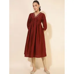 THREAD BOX Women Embroidered Gotta Patti Kurta-picture-43