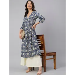 THREAD BOX Women Floral Printed Gotta Patti Kurta-picture-30