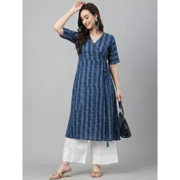 THREAD BOX Women Geometric Printed Kurta-picture-25