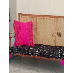 THROWPILLOW Black & Magenta Printed Polyester 1 Piece Sofa Cover-picture-25