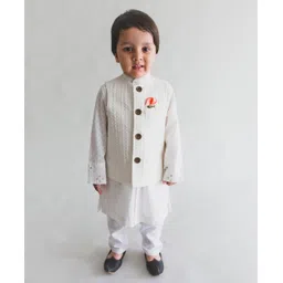 Tiber Taber 100% Cotton Woven Full Sleeves Self Design Kurta Pyjama With Threadwork Embroidered Jacket Set - White-image-13