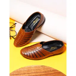 Tiny Bugs Boys Textured Ethnic Mojaris-picture-52