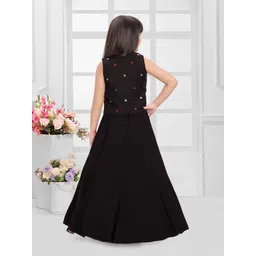 Tiny Kingdom Girls Embroidered Round Neck Ready to Wear Lehenga Choli With Jacket image 3