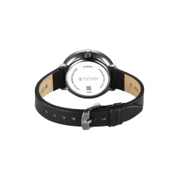Titan 2763QL01 Analog Watch for Women image 4