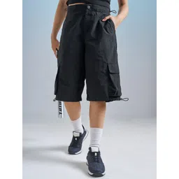 tokyo talkies Solid Women Black Cargo Shorts-picture-10