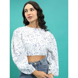 Tokyo Talkies White & Blue Floral Printed Regular Crop Top-picture-31