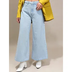 Tokyo Talkies Women Mid-Rise Clean Look Flared Heavy Fade Jeans-image-40