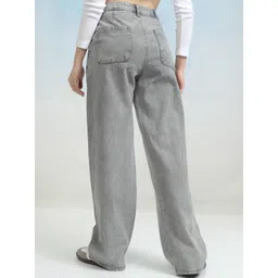 tokyo talkies Women Flared Mid Rise Grey Jeans image 2