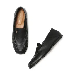 tommy hilfiger accessories Tommy Hilfiger Solid Black Leather Loafers - Black-picture-16
