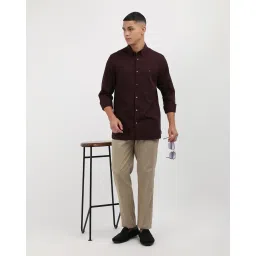 tommy hilfiger Men Striped Slim Fit Shirt with Cutaway Collar image 5