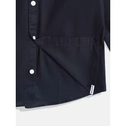 Tommy Hilfiger Boys Waffle Micro Checks Opaque Self Design Pure Cotton Casual Shirt image 4