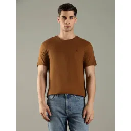 Tommy Hilfiger Brown Cotton Regular Fit T-Shirt-picture-15