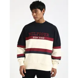 Tommy Hilfiger Calico Cotton Regular Fit Logo Printed Sweatshirt-picture-30