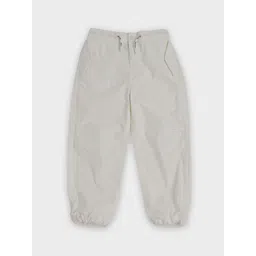 Tommy Hilfiger Europe Boys Pure Cotton Relaxed-Fit Mid-Rise Joggers-picture-10