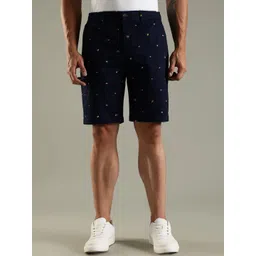 Tommy Hilfiger Men Conversational Printed Shorts-picture-17