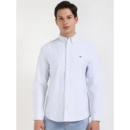 Tommy Hilfiger Men Slim Fit Button-Down Collar Vertical Striped Cotton Casual Shirt-picture-28