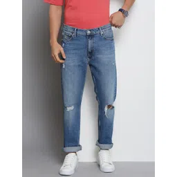 Tommy Hilfiger Men Tapered Fit Mildly Distressed Light Fade Stretchable Jeans-picture-15
