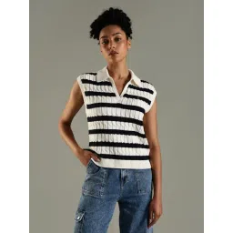 TOMMY HILFIGER White Striped Regular Fit Sweater-picture-11