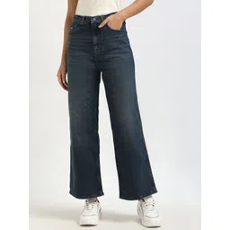 Tommy Hilfiger Women Mid-Rise Light Fade Stretchable Jeans-picture-15