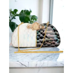 Toobacraft Embellished Box Clutch-picture-22