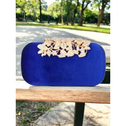 Toobacraft Embellished Box Clutch-picture-39