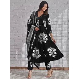 TOOCHKI Women Floral Printed Anarkali Kurta with Trouser image 2