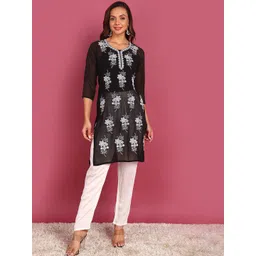 TOP N THREAD Floral Embroidered Georgette Straight Kurta-picture-34