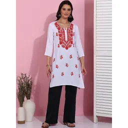 TOP N THREAD Women Floral Embroidered Chikankari Straight Kurti-picture-14