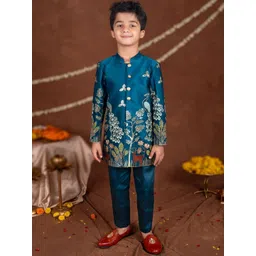 TOPLOVE Boys Madhuban Peacock Embroidered Mandarin Collar Neck Sherwani Set-picture-38