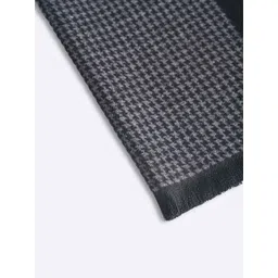 Tossido Unisex Acrylic Mufflers image 5