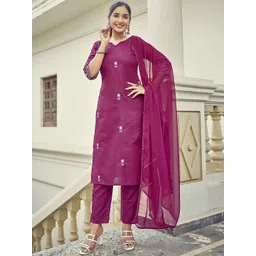 TRAHIMAM Women Floral Embroidered Regular Kurta with Trousers & With Dupatta-picture-12