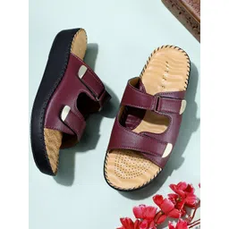 TRASE Women Buckle Detail Platform Heels-picture-19