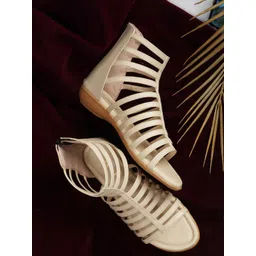 TRASE Women Cream Solid Gladiators Flats image 1