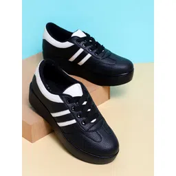 TRASE Women Sneakers-picture-24