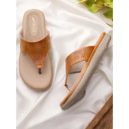 Trase Women's Beige Thong Wedges-picture-26