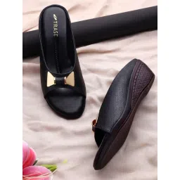 Trase Women's Black Casual Wedges-picture-37