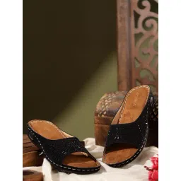 Trase Women's Black Casual Wedges-picture-30
