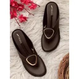 Trase Women's Brown Thong Wedges-picture-45