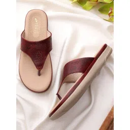 Trase Women's Cherry Thong Sandals-picture-47