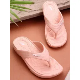 Trase Women's Peach Flip Flops-picture-35