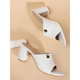Trase Women's White Casual Sandals-picture-20