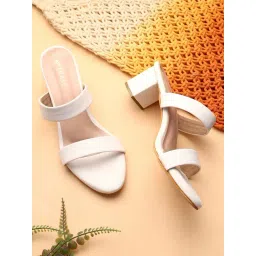 Trase Women's White Casual Sandals-picture-18