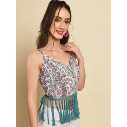 Trend Arrest Floral Printed Shoulder Straps Crop Top image 3