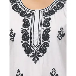 Trend Level Women Floral Embroidered Kurti image 3