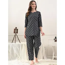 TREND ME Women Floral Printed Pure Cotton Night suit-picture-30