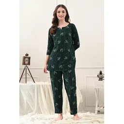 trend me Women Night Suit Set Green Printed-picture-31