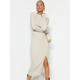 Trendyol Long Sleeves Sweater With Midi Skirt-picture-12
