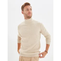 Trendyol Men Beige Ribbed Pullover image 2